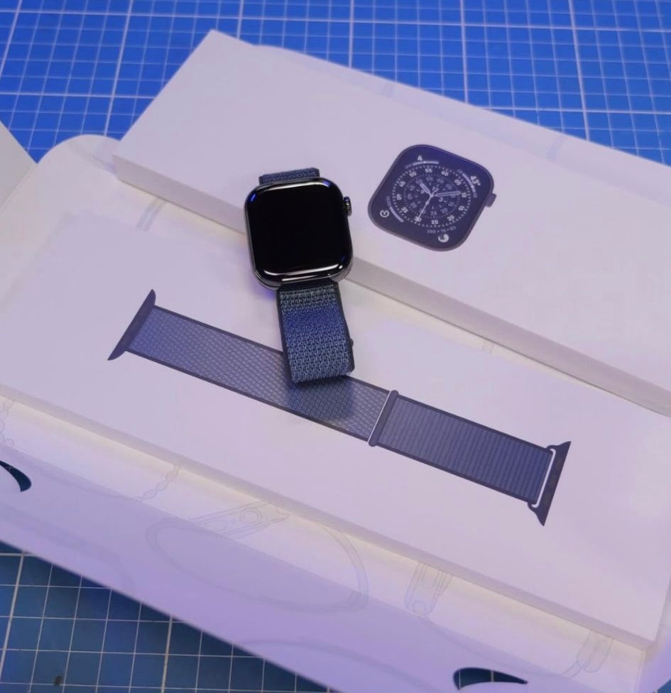 Apple Watch Series 11 With Nike Loop Band (Premium Master Copy) free nylon straps included